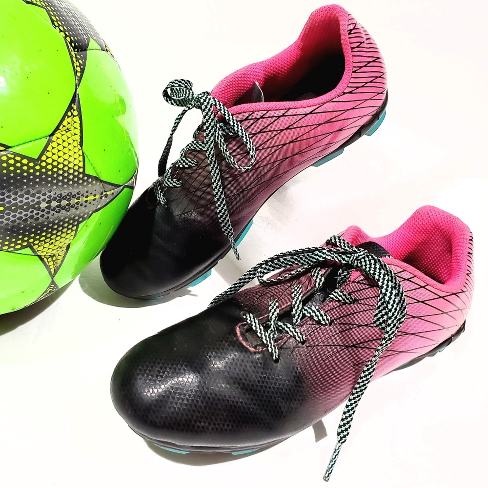 DSG Ocala 2.0 FG Pink Black Youth Package Soccer Cleats Sz 3Y Unisex DSGYP19-PNK